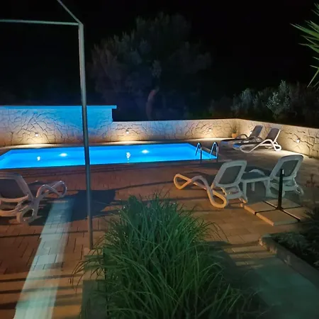Dom wakacyjny House Ana- For Quite And Relaxing Vacation *